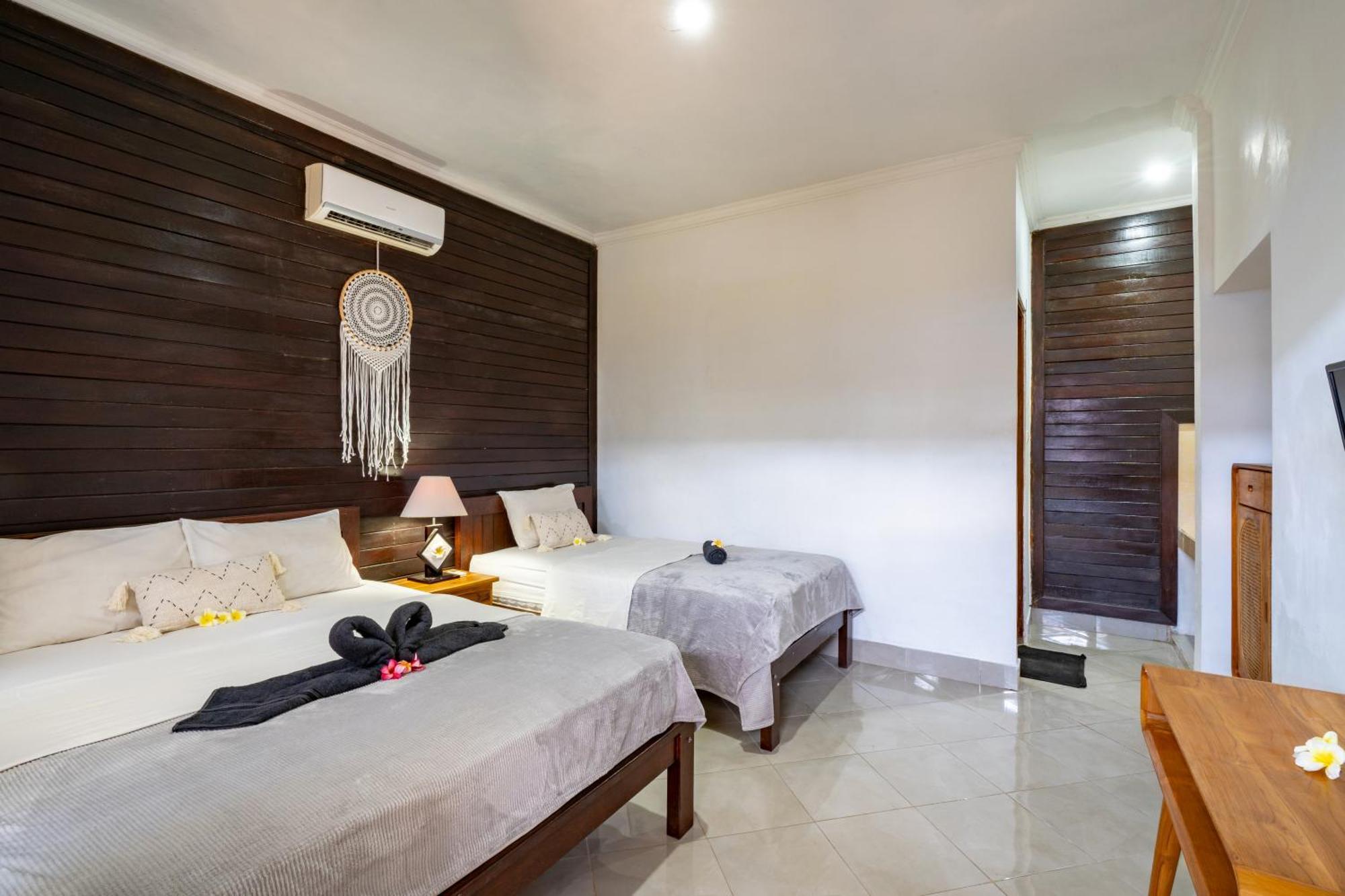 Widia Homestay Nusa Lembongan ภายนอก รูปภาพ